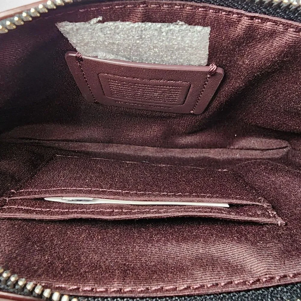 NWT CM673 Coach X Mint + Serf Large Corner Zip Wristlet In Signature Canvas